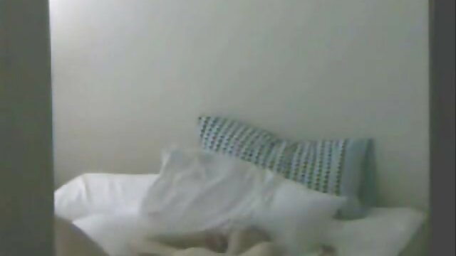 Poilu sex femme avec garcon adolescent obtient baisée pov style