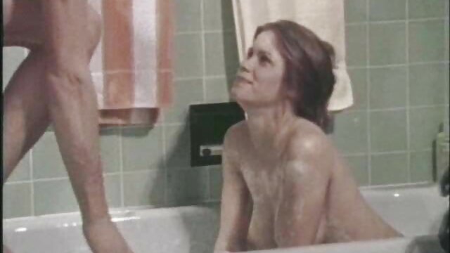 espion de toilette coréen porno femme et garçon 7