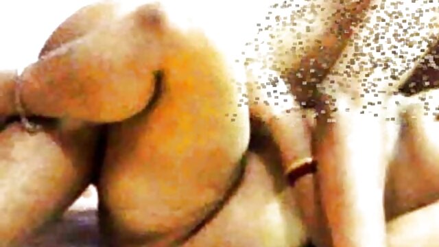 Fête de la crème glacée interraciale porno garçon et femme lesbienne