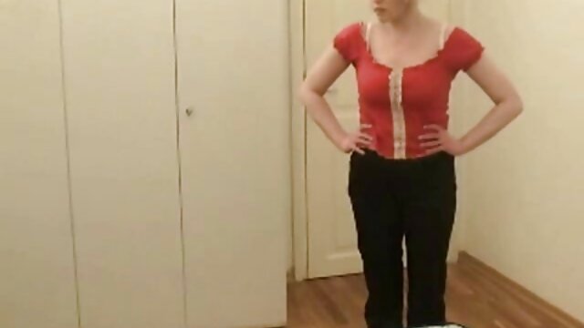 Deux lesbiennes porn jeune garcon baisent bien
