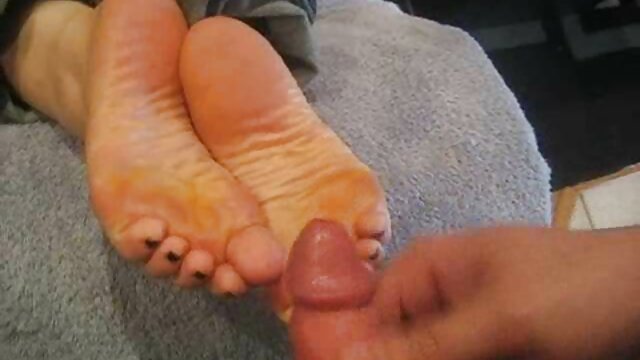 Je veux essayer de sucer profondément sex jeune garcon ta grosse bite JOI