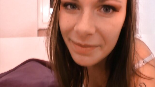 Béante Euro salope anale pilonnée et garçon gay porn creampied