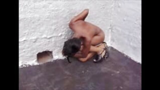 French Strumpet séduit petit garcon gay porno deux types locaux pour un plaisir anal courageux