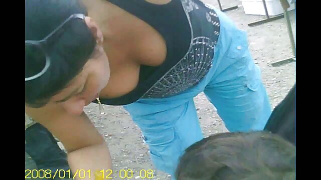 Meilleur garçon porno strip tease femme et visage