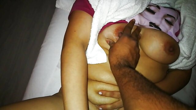 Creampie Oral lancinante 2 sex entre jeune garcon